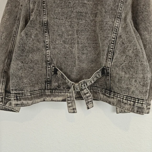 Savanna Jane Nwot Puff Sleeve Denim Cropped Jacket In Black Acid Wash Size LG - Picture 10 of 12